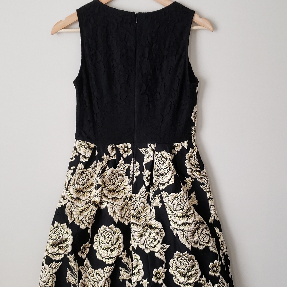 Soieblu • Modcloth Floral Design Metallic Dress - Picture 9 of 9